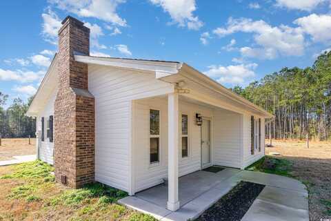 3156 Daisy Rd., Loris, SC 29569