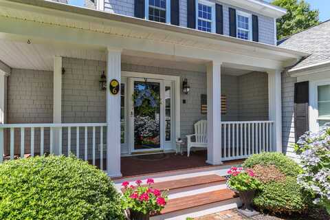 6 Harding Lane, Harwich, MA 02645