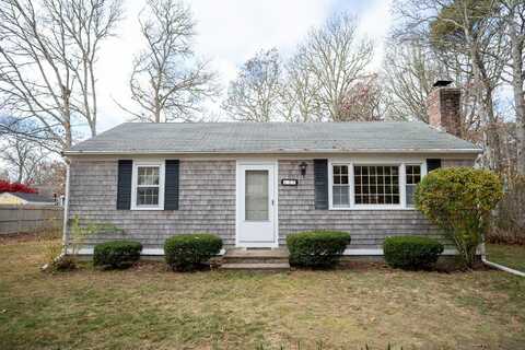 27 Frank Baker Road, South Yarmouth, MA 02664