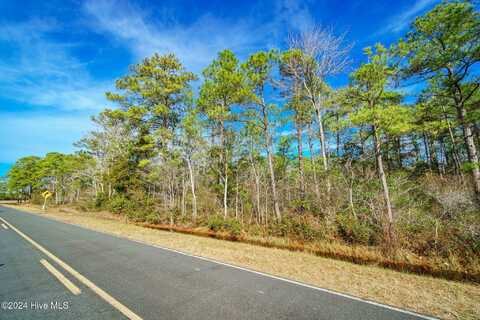 966 Old Cedar Island Road, Atlantic, NC 28511