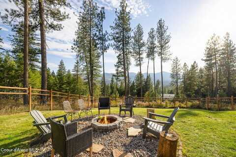 127 W Skyline Dr, Blanchard, ID 83804