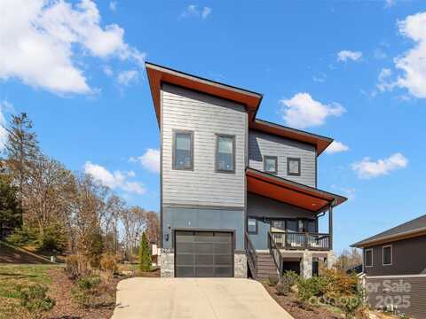 214 Torch Light Way, Asheville, NC 28806