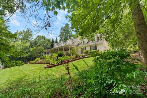 21 Farm Valley Court, Weaverville, NC 28787