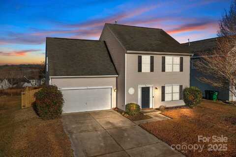 641 Woodington Lane, Charlotte, NC 28214