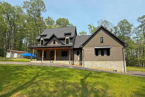 315 Iroquois Lane, Stoystown, PA 15563