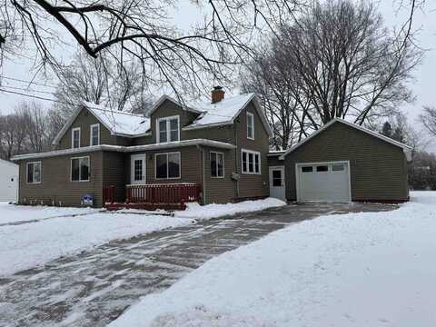 120 DELLWOOD LANE, Nekoosa, WI 54457