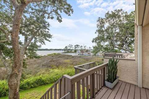 5 Marina Cove Drive, Niceville, FL 32578