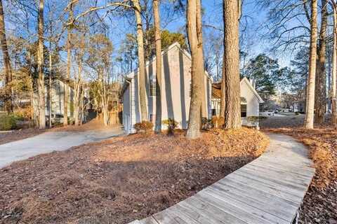 9566 Lakeview Court, Douglasville, GA 30135