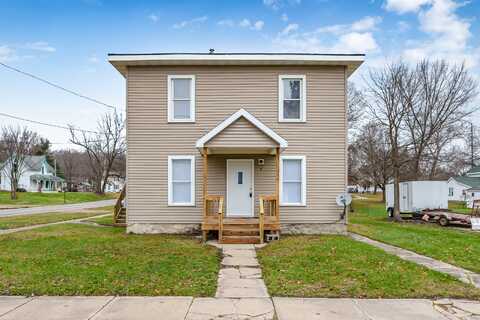 212 W Clinton Street, Augusta, MI 49012