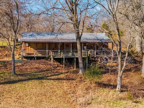 706 Cook Road, Taneyville, MO 65759