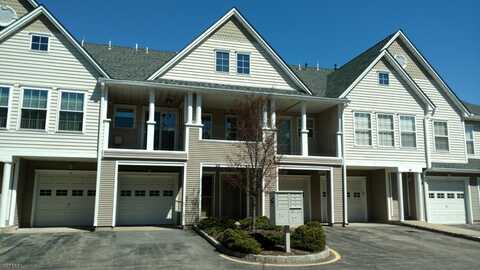 23 McClelland Way, Clifton, NJ 07012