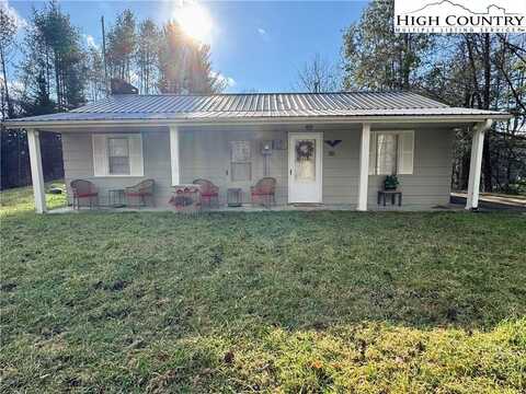 212 Summit Street, Vilas, NC 28692