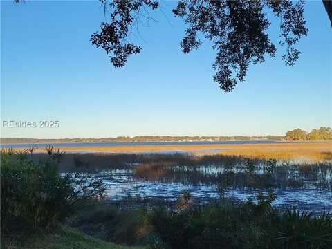 84 Crosstree Drive N, Hilton Head Island, SC 29926