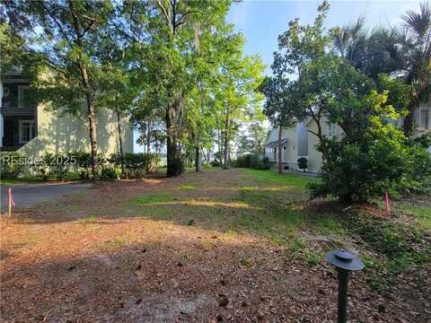 84 Crosstree Drive N, Hilton Head Island, SC 29926