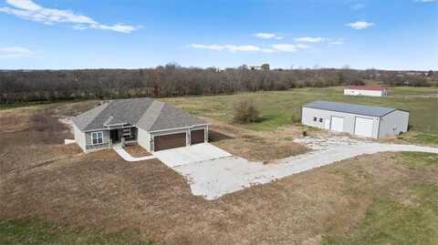 292 NW 1401st Road, Holden, MO 64040