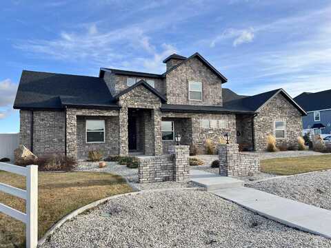 3825 Gary Cir, Hansen, ID 83334