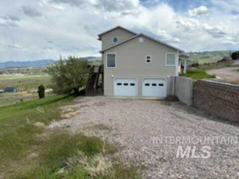 8076 N Karen Rd, Pocatello, ID 83204