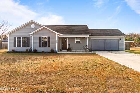 404 Midnight Drive, Richlands, NC 28574