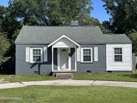 114 W Bayshore Boulevard, Jacksonville, NC 28540