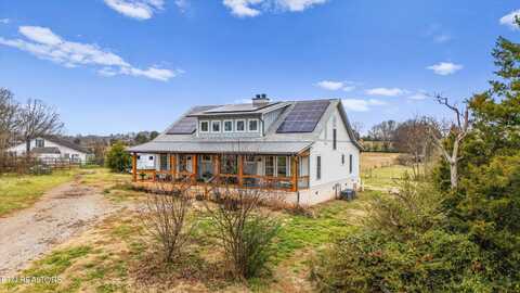 1430 Maple Lane, Greenback, TN 37742
