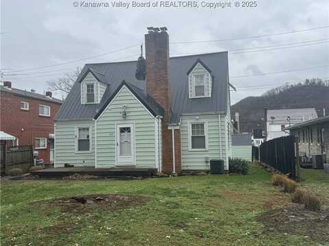 3613 Kanawha Avenue SE, Charleston, WV 25304