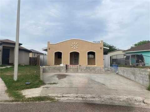 408 Prada-Machin Dr, Laredo, TX 78046