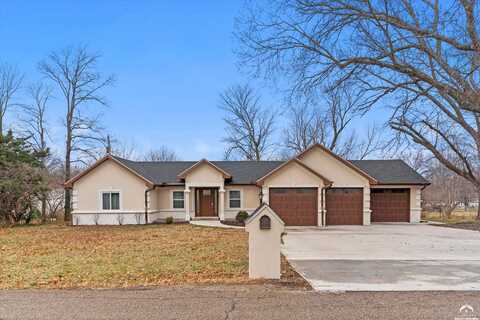 1807 SW Broadview Drive, Topeka, KS 66615