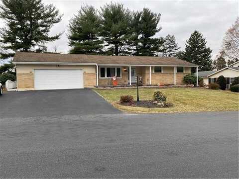 5886 Shepherd Hills Avenue, Macungie, PA 18106