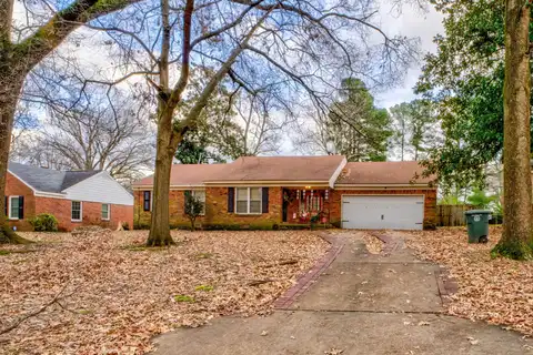 2982 GLENGARRY, Memphis, TN 38128