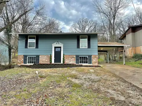 28 Holly Lane, Festus, MO 63028