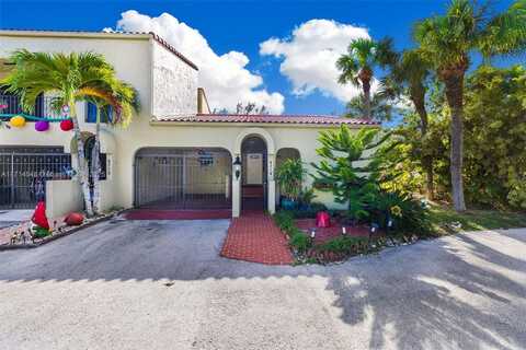 9714 Costa Del Sol Blvd, Doral, FL 33178