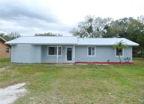 738 NW 21st Lane, Okeechobee, FL 34972