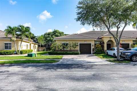 3312 NE 11th Dr, Homestead, FL 33033