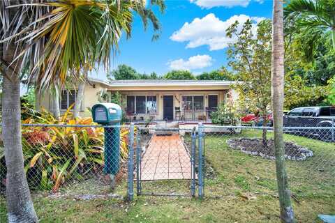 5880 SW 66th St, South Miami, FL 33143