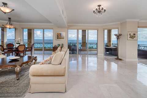 3415 N Ocean Dr, Hollywood, FL 33019