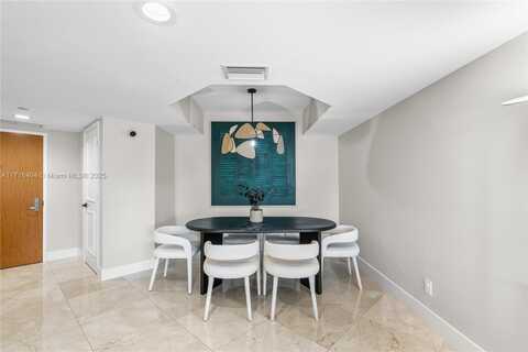 21055 Yacht Club Dr, Aventura, FL 33180