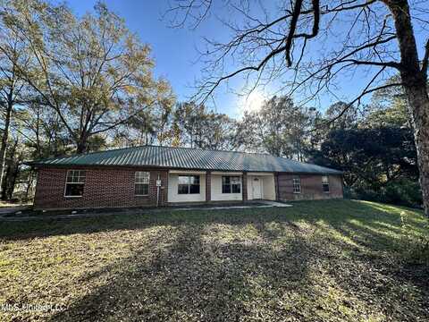 4 Eliza Drive, Carriere, MS 39426