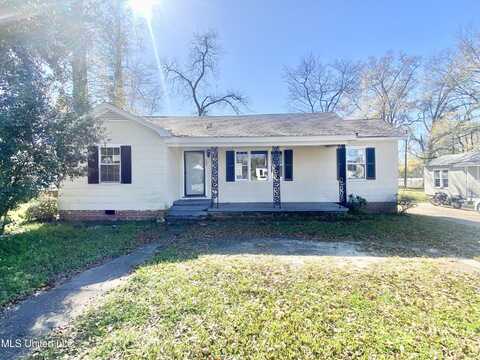 205 W Marion Avenue, Crystal Springs, MS 39059