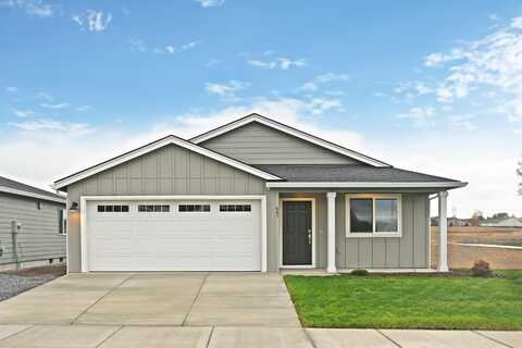 643 NE McCampbell St, Madras, OR 97741