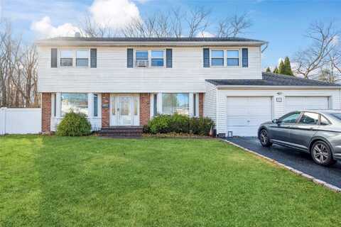 20 Shirley Court, Commack, NY 11725