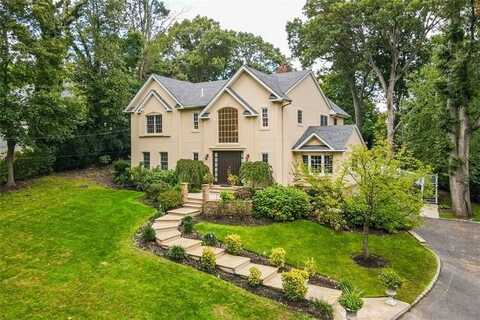 12 The Intervale, Roslyn, NY 11576