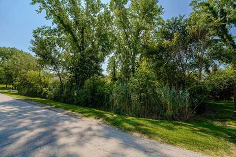 3306 E Forestview Trail, Crete, IL 60417