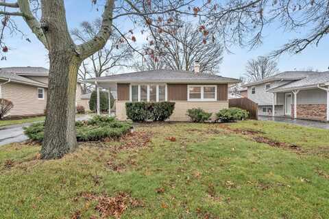 5825 Virginia Avenue, Clarendon Hills, IL 60514