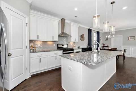 129 Bur Oak Drive, Madison, AL 35756