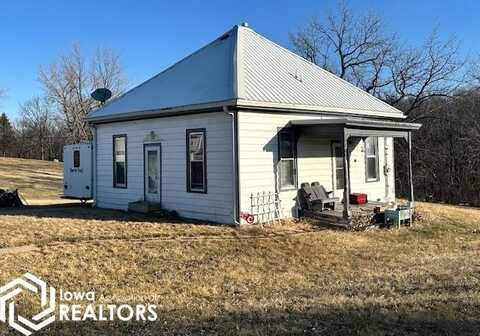 107 W 6Th Street, Hedrick, IA 52563