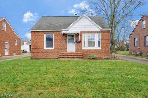 1253 Commonwealth Avenue, Mayfield Heights, OH 44124