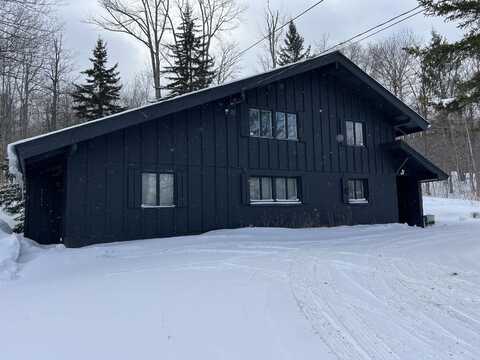 6 Quarter Mile Road, Winhall, VT 05340