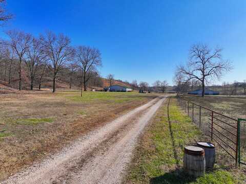 52500 County Road, Kansas, OK 74347