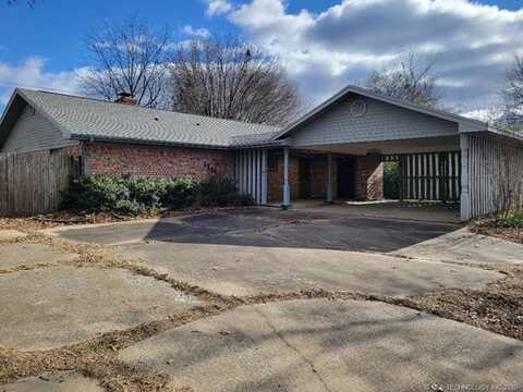 1604 S 5th Street, McAlester, OK 74501