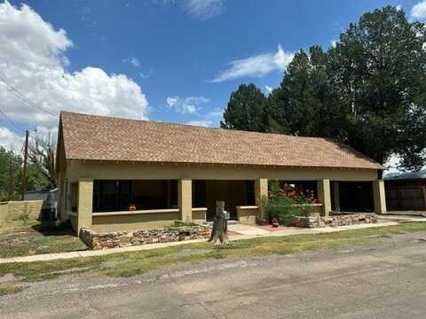 606 N 8th St, Alpine, TX 79830